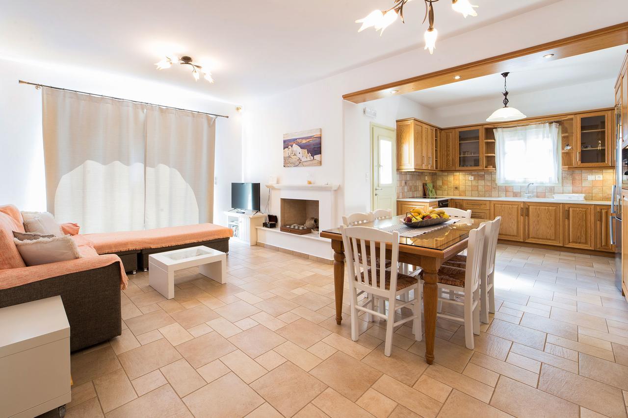 Villa San Dimitrio House On The Beach Logaras Dış mekan fotoğraf