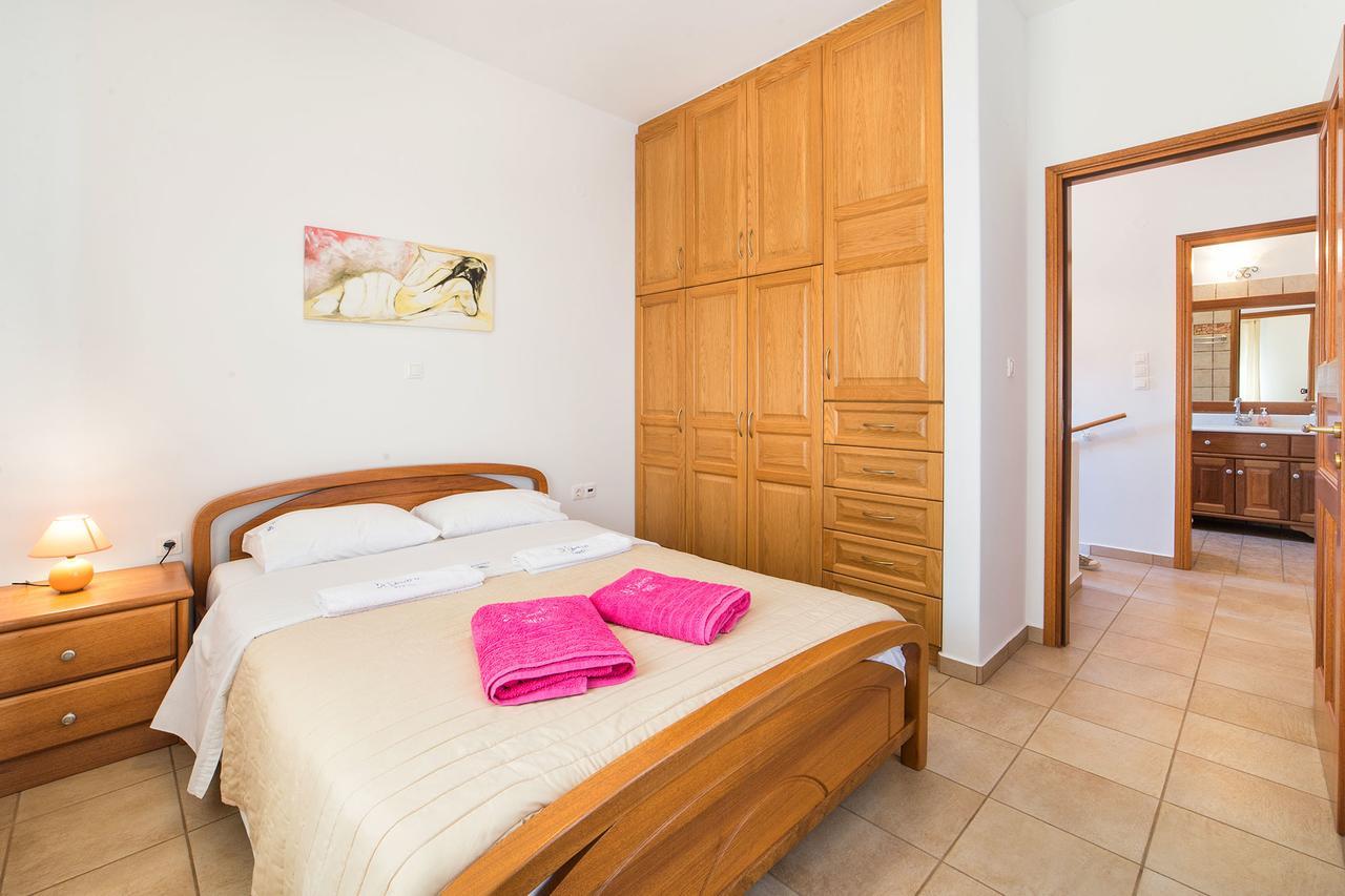Villa San Dimitrio House On The Beach Logaras Dış mekan fotoğraf